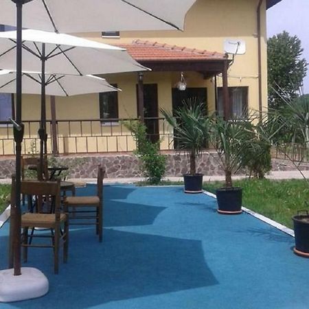 فندق Pensiunea Casa Vanatorului Oteleni المظهر الخارجي الصورة